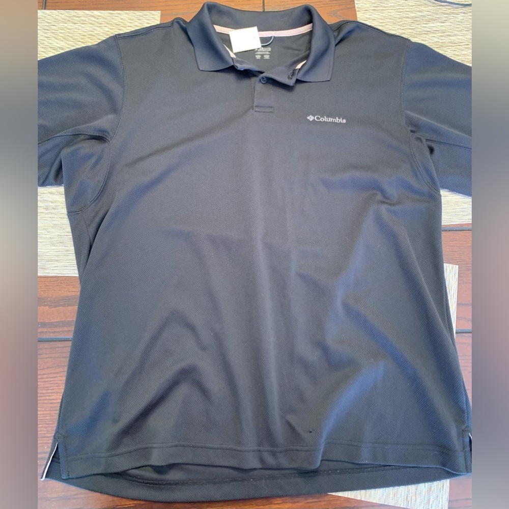Pre Owned Mens XL Columbia Black polo Shirt